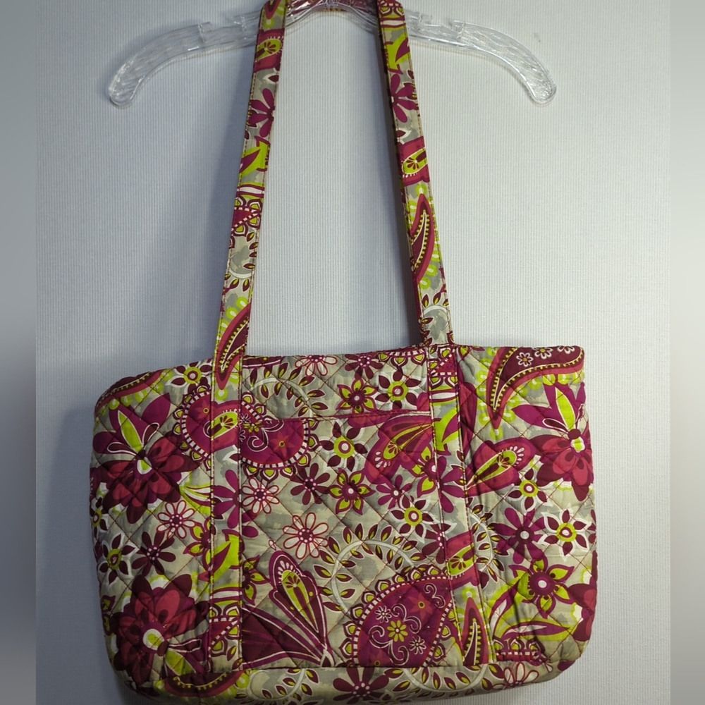 Lily Reese‎ quilted Magenta Paisley shoulder bag 16x10x6